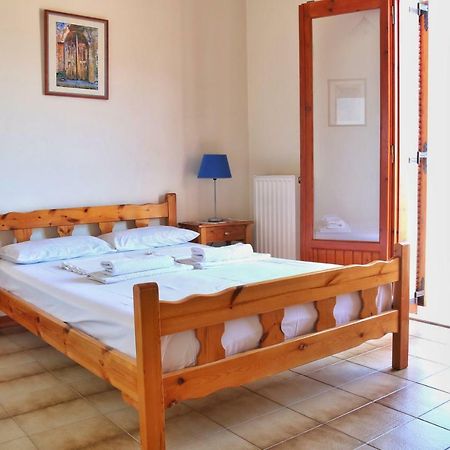 Seaview - Selfcatering Apartment - Helen No 2 シロピカド エクステリア 写真