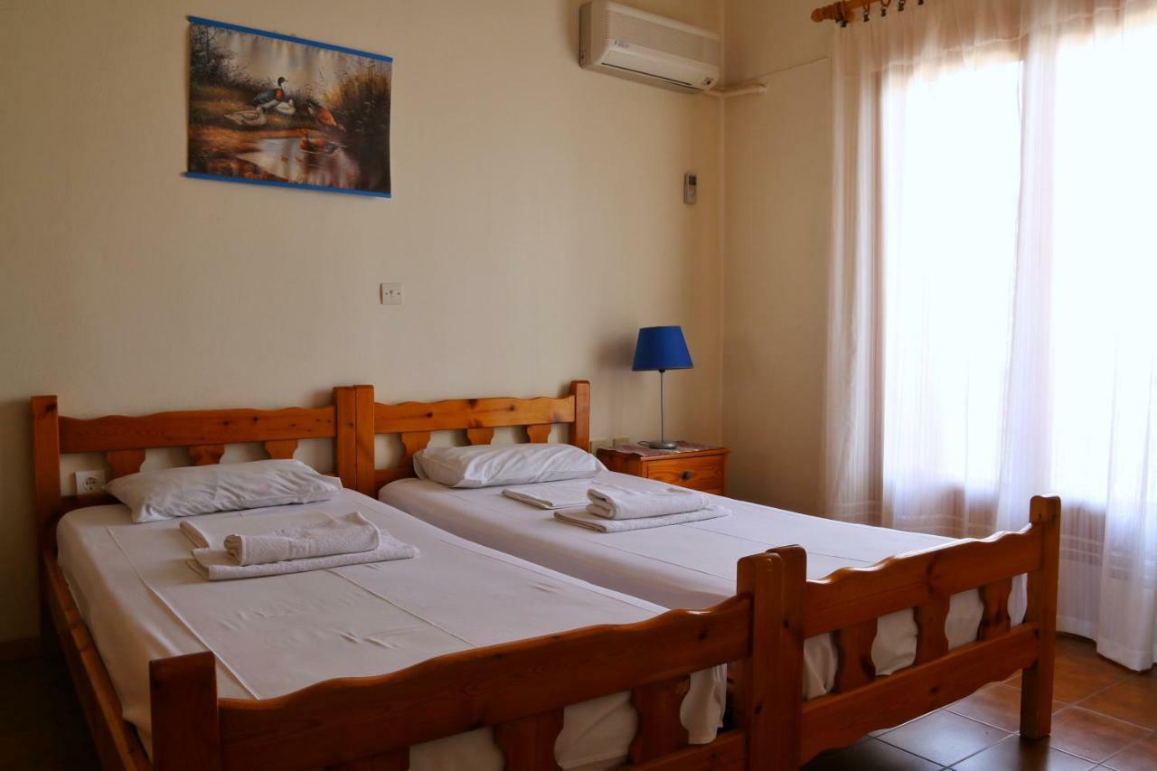 Seaview - Selfcatering Apartment - Helen No 2 シロピカド エクステリア 写真