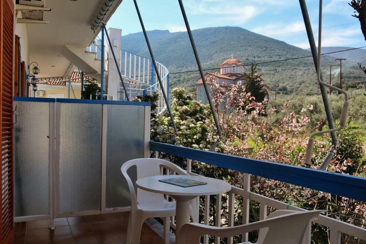Seaview - Selfcatering Apartment - Helen No 2 シロピカド エクステリア 写真