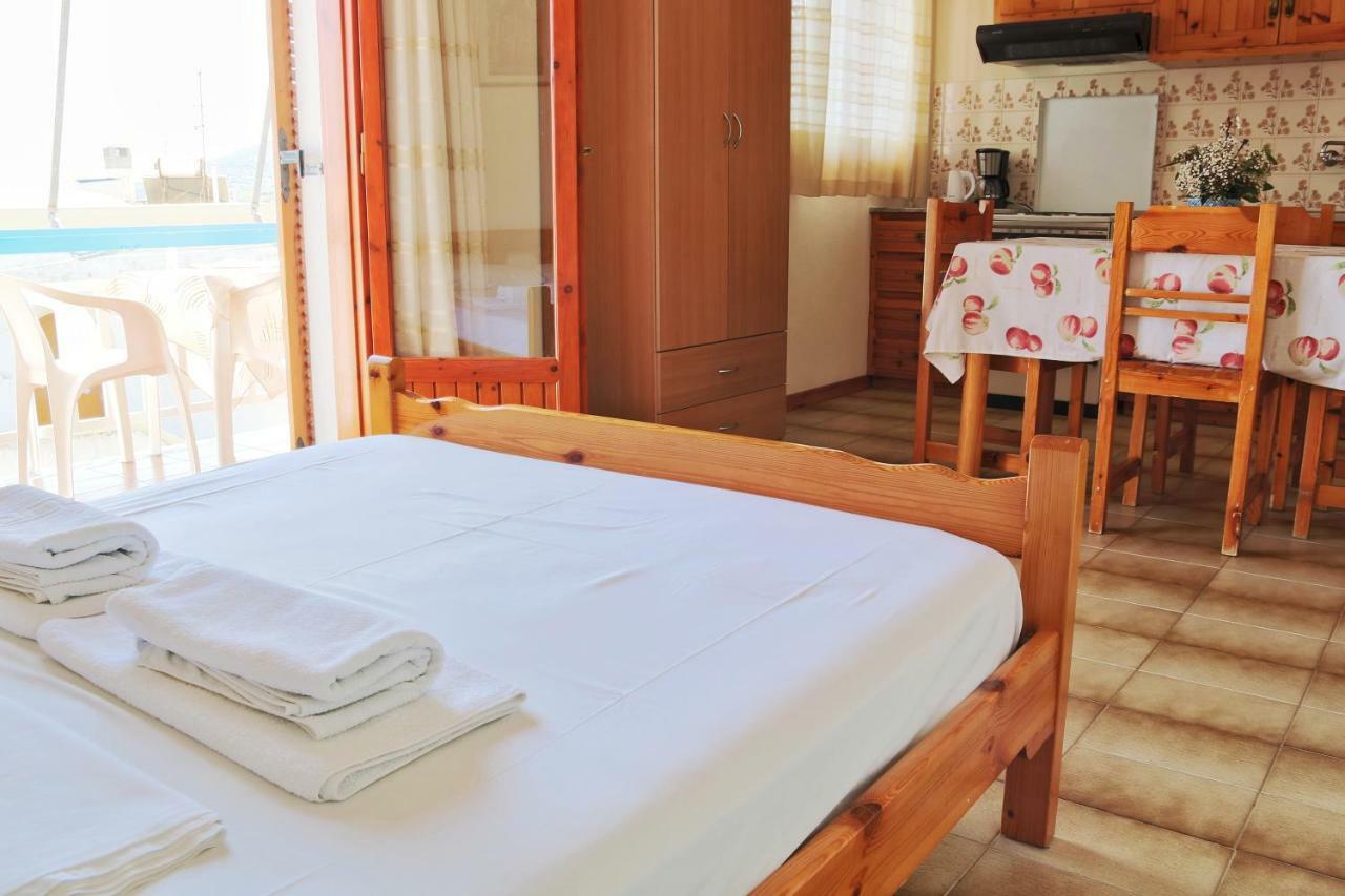 Seaview - Selfcatering Apartment - Helen No 2 シロピカド エクステリア 写真